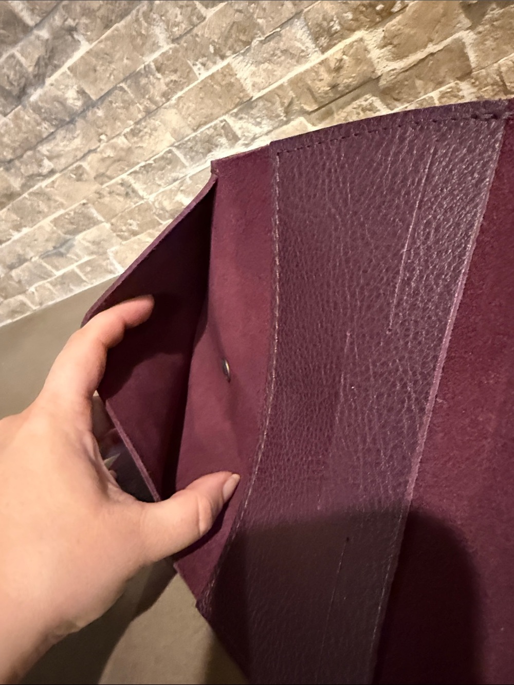 SLG PLG Portland Leather Plum Pebbled Envelope Card Holder Wallet Trifold - Picture 4 of 5